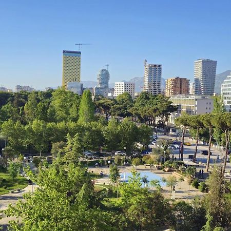 Amo Tower Tirana Center Apartment Luaran gambar