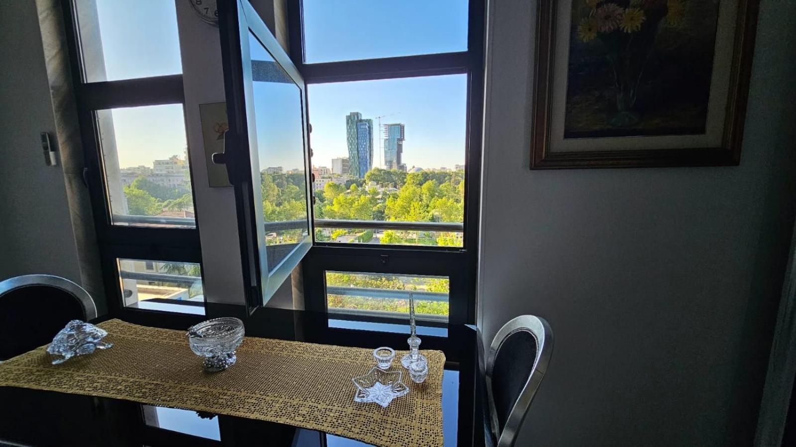 Amo Tower Tirana Center Apartment Luaran gambar