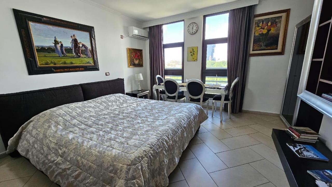 Amo Tower Tirana Center Apartment Luaran gambar